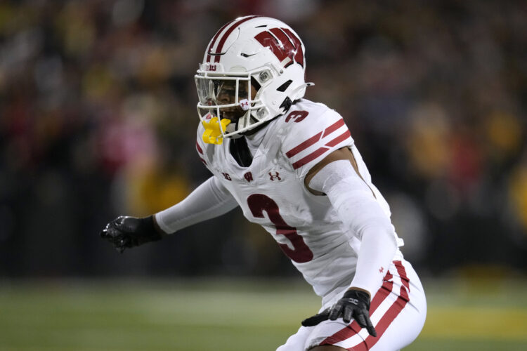 Wisconsin's Fourqurean files injunction saying Division II years shouldn't count against eligibility